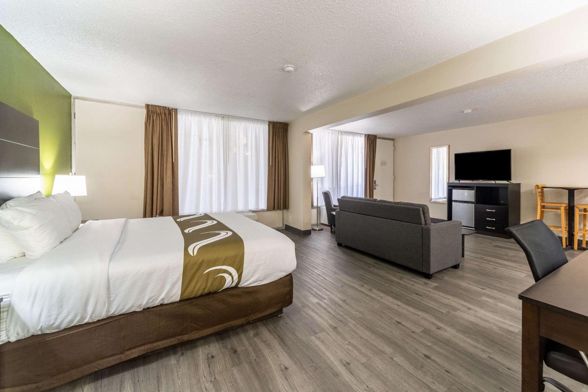 Quality Inn & Suites Vandalia Near I-70 And Hwy 51 Ngoại thất bức ảnh
