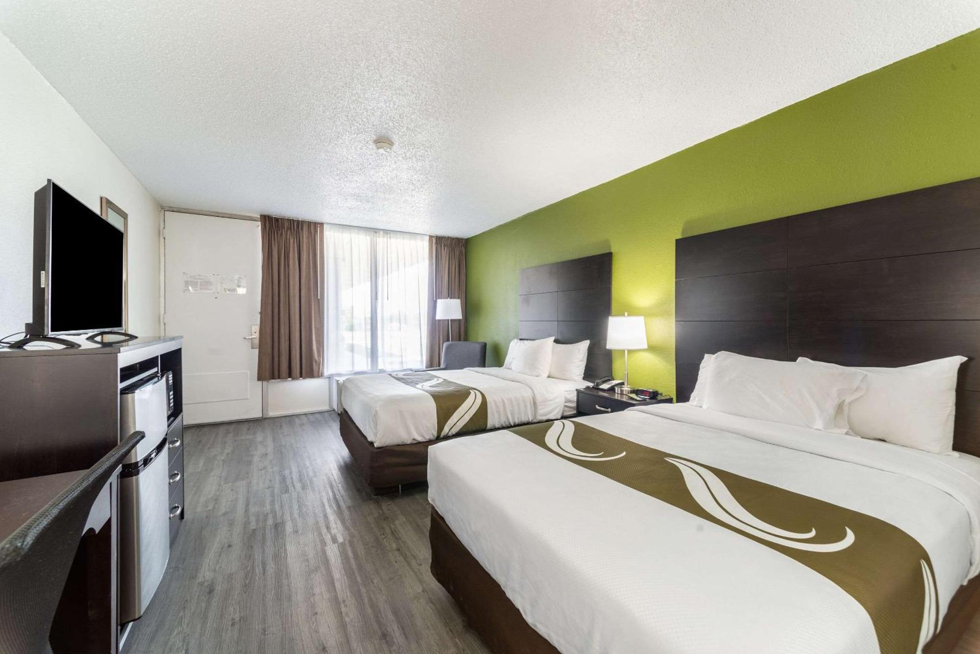 Quality Inn & Suites Vandalia Near I-70 And Hwy 51 Ngoại thất bức ảnh